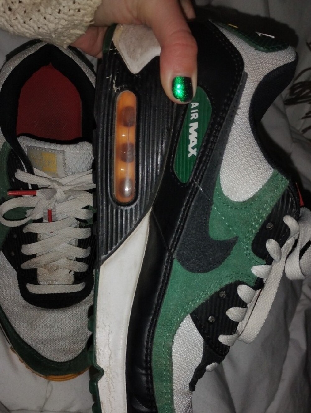 Nike Men's Green & Black Low-Top Casual Sneakers - Picture 3 of 4